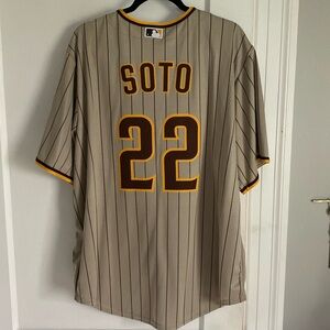 Juan Soto #22 Official Nike San Diego Padres Jersey Size XL